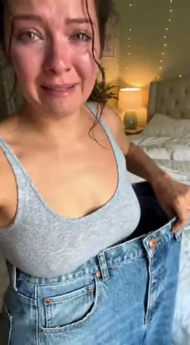 Weight Loss Oversized Jeans Crying Reaction